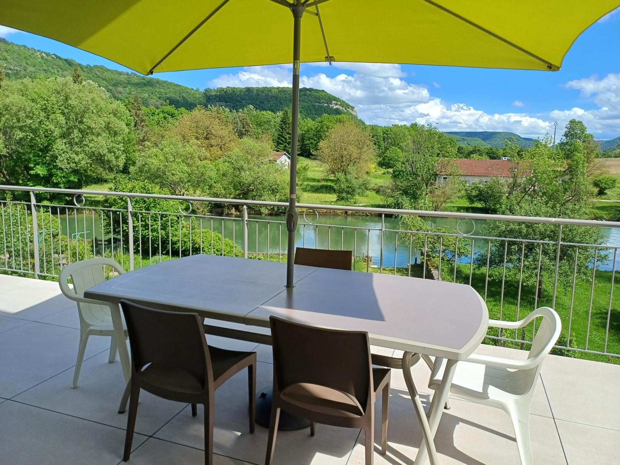 Maison De Vacances - Vue Panoramique Riviere Ornans Eksteriør billede
